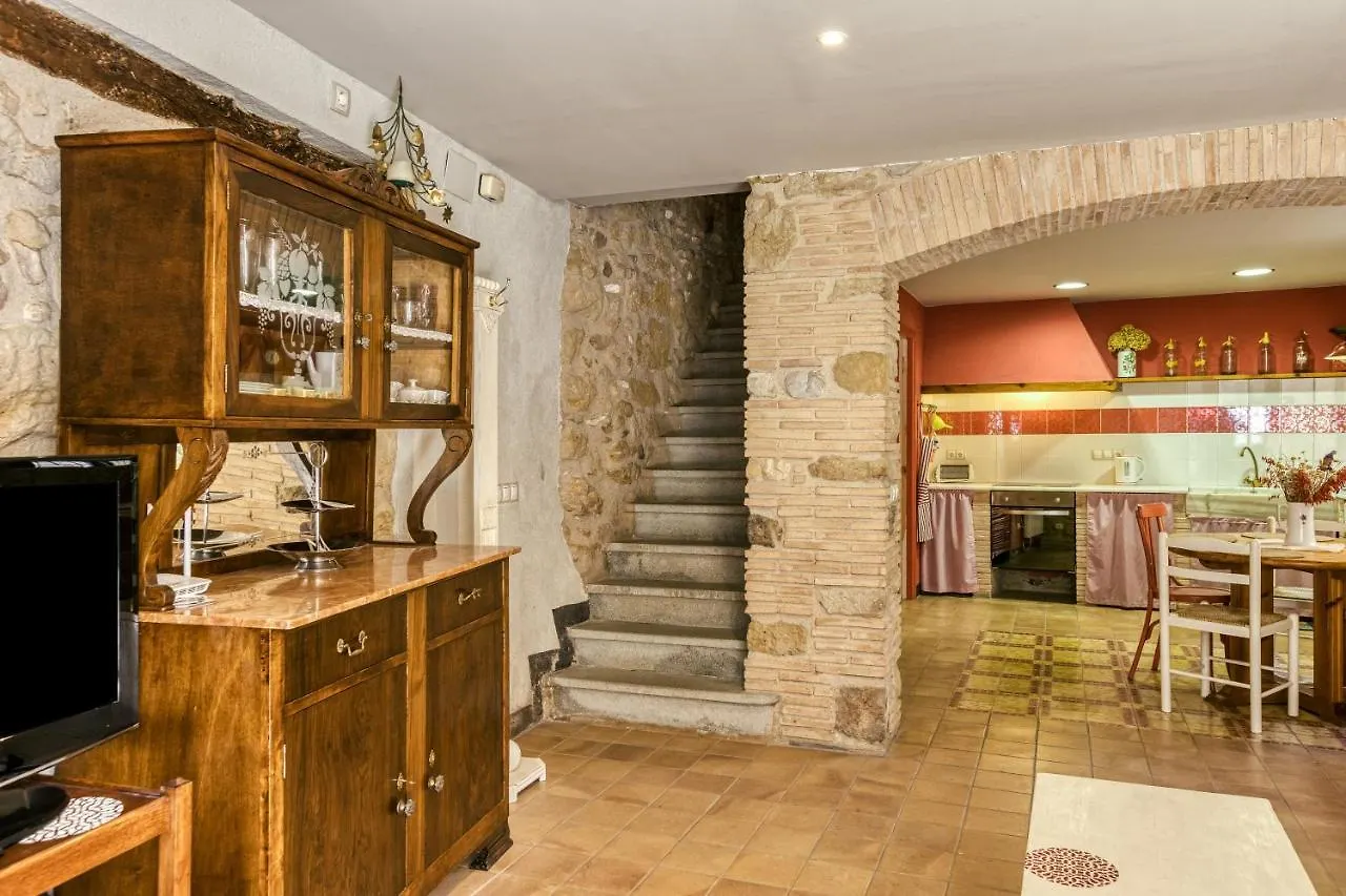Holiday home Casa Vermella Orriols Spain
