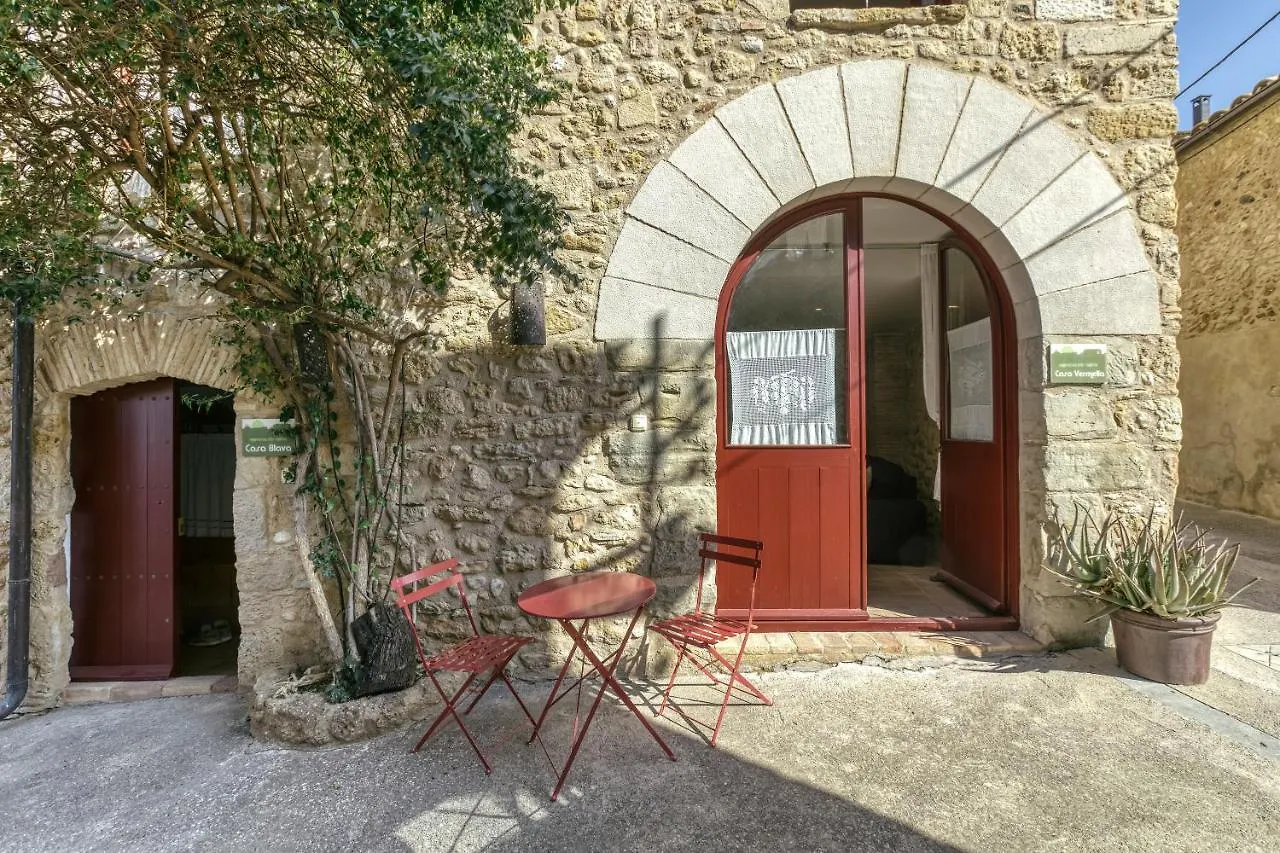 Casa Vermella Orriols Holiday home