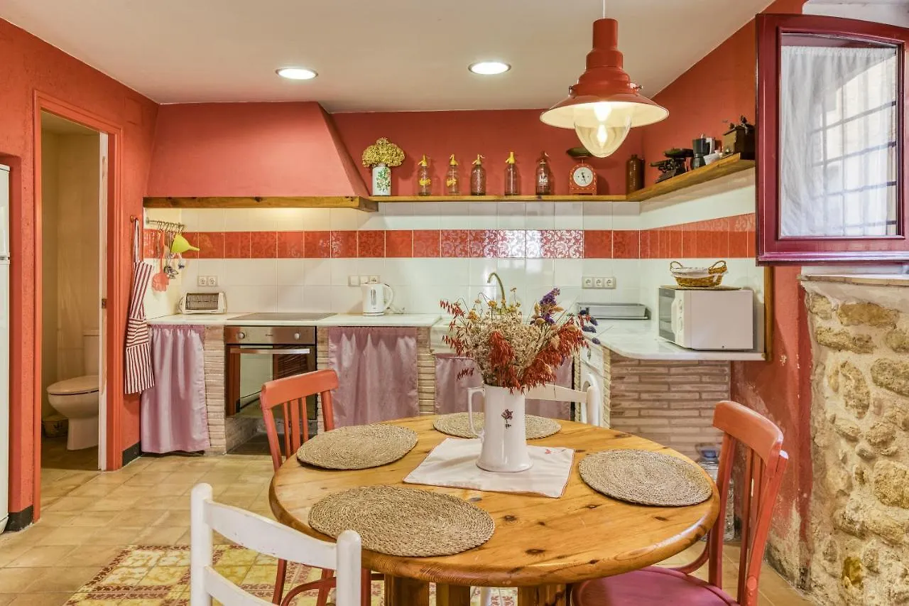 Holiday home Casa Vermella Orriols